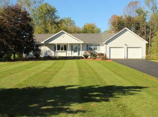 5893 Slocum Rd, Ontario, NY 14519