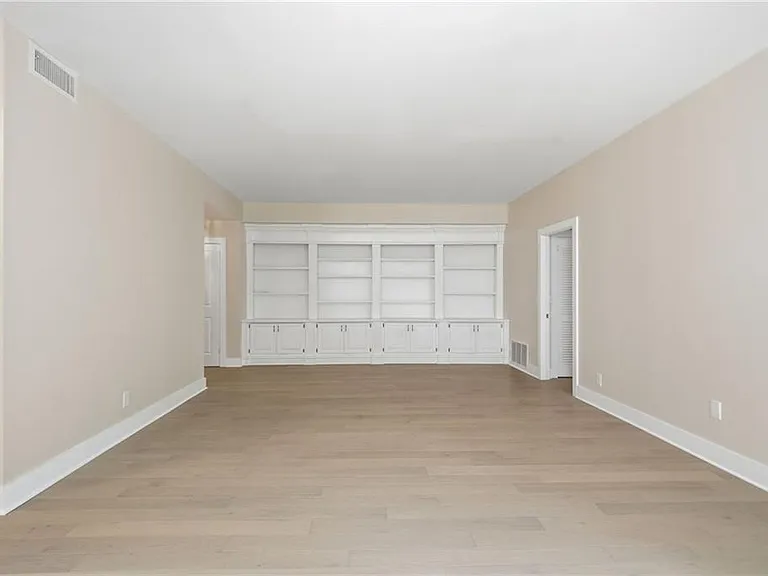2632 Peachtree Rd NW #304B — Photo 29