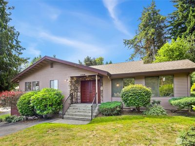 1715 N 105th Street, Seattle, WA, 98133