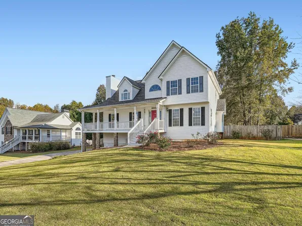 112 Barrington Dr, Hiram, GA 30141