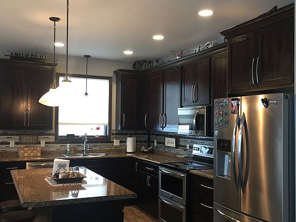 5th image of 820 Greenway Blvd SE