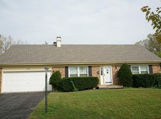3585 Winston Dr, Hoffman Estates, IL 60192