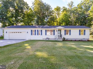 35775 Army Navy Dr, Mechanicsville, MD 20659