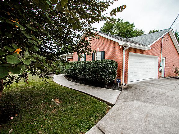 4th image of 11734 S Williamsburg Dr