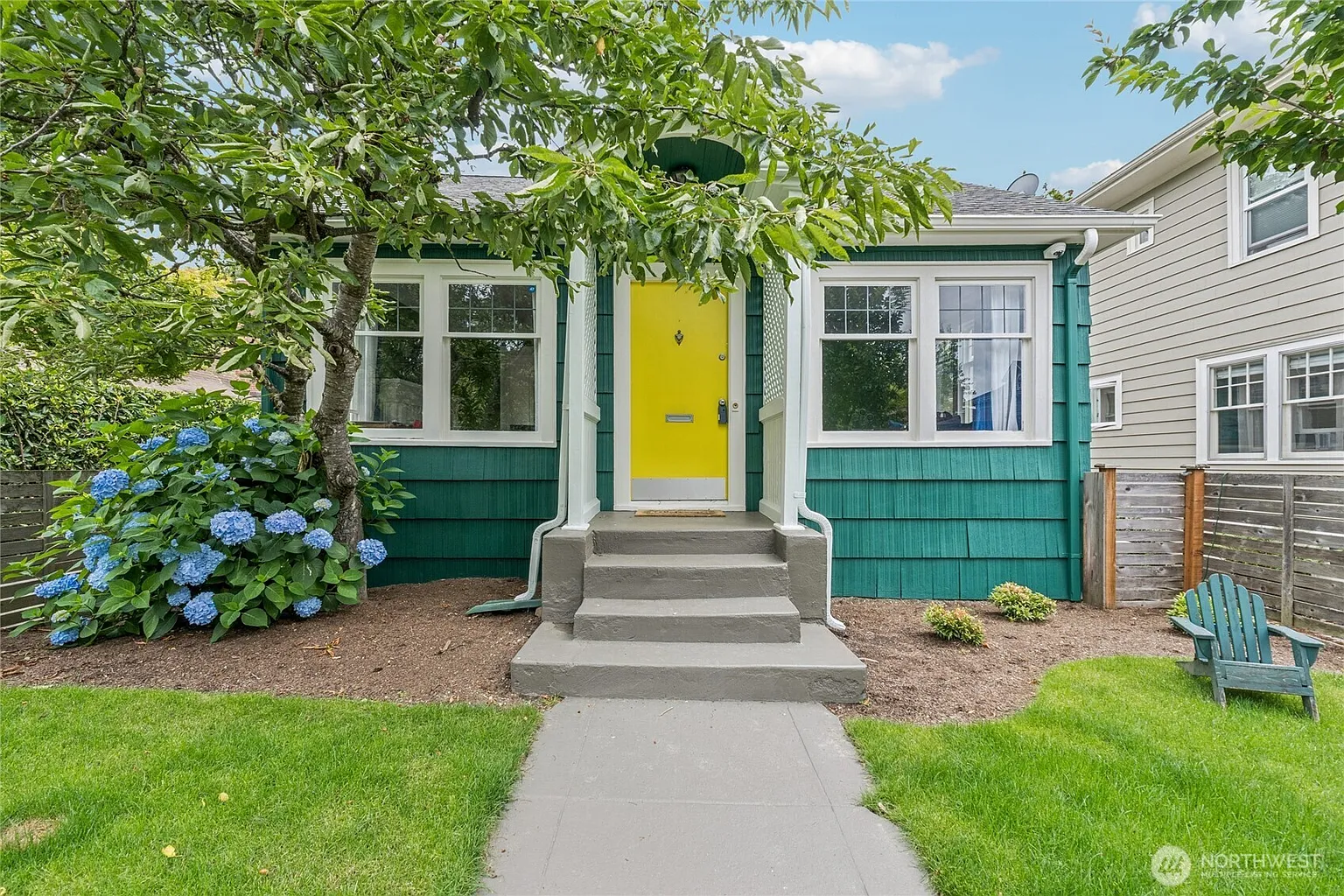 2726 34th Avenue S photo 1