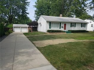 7715 Goldenrod Dr, Mentor On The Lake, OH 44060