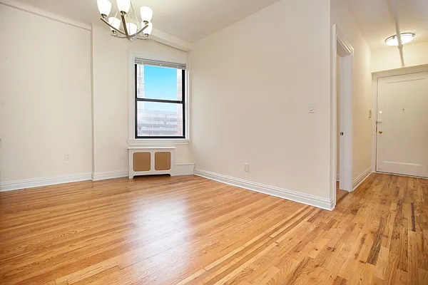 Rented by REAL New York | media 39