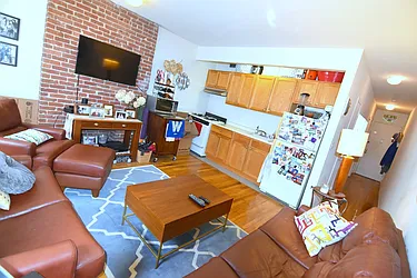 Rented by Manhattan Spaces