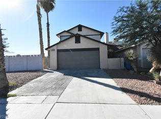 3909 Steinbeck Dr, Las Vegas, NV 89115