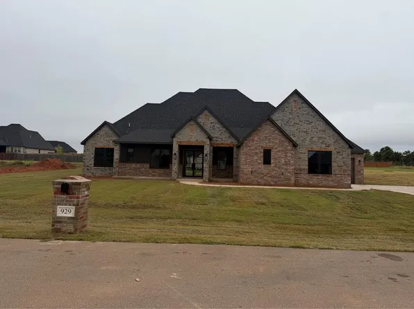 929 Dorsi Cir, Newcastle, OK 73065