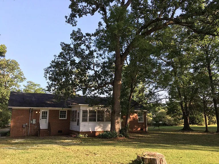 104 Cranford Dr — Photo 19