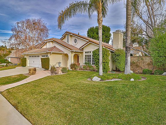 3rd image of 2648 Country Ln