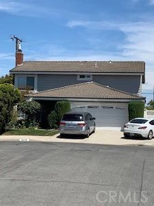 5672 Citrus Ct, Cypress, CA, 90630