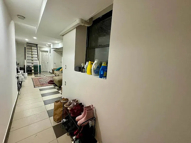 872 Jefferson Ave #1L — Photo 13
