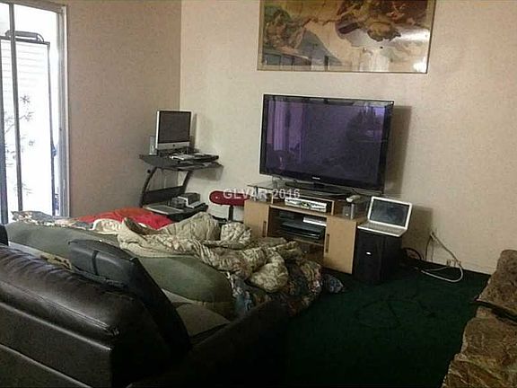 4th image of 4325 Cinderella Ln