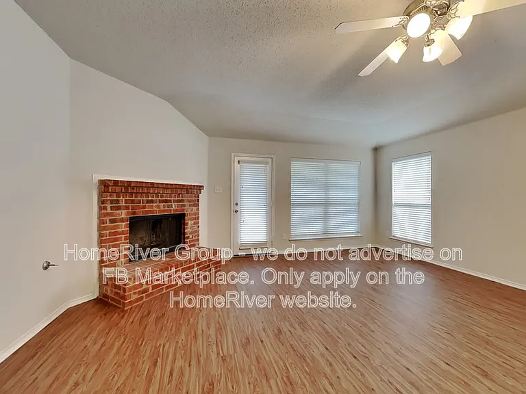 1425 Havenrock Dr — Photo 3