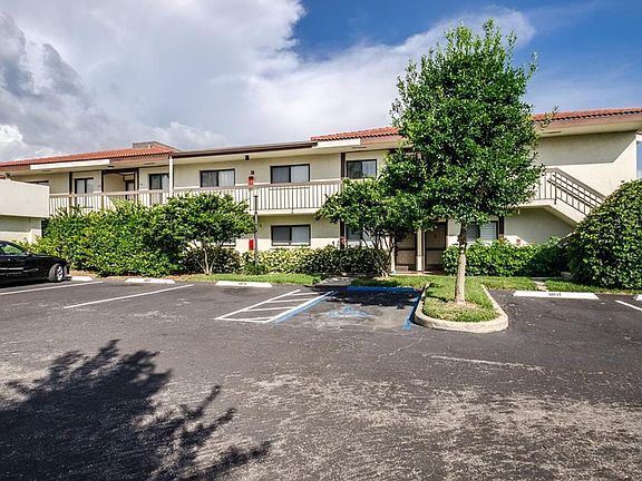 2nd image of 6104 Palma Del Mar Blvd S APT 111
