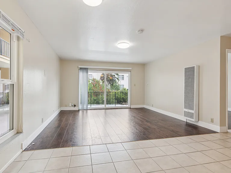 2431 Ellsworth St — Photo 25