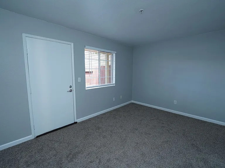 Walnut Grove Senior Apartments — Photo 10