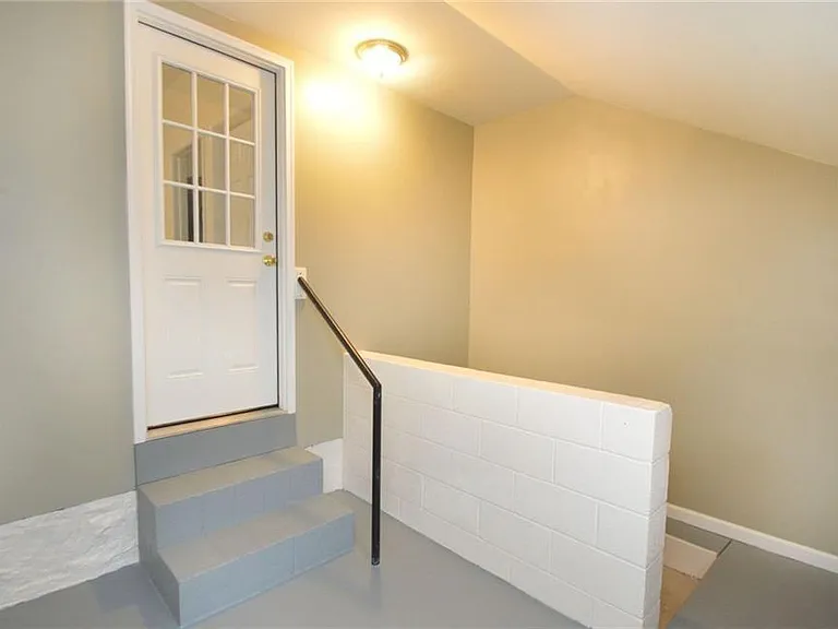 44 Bloomfield Pl — Photo 11