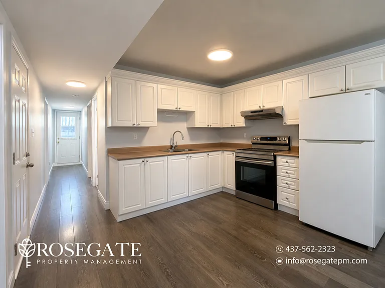 60 Cassandra Dr #2 — Photo 3