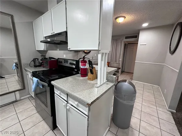 2409 N Bruce St, North Las Vegas, NV 89030