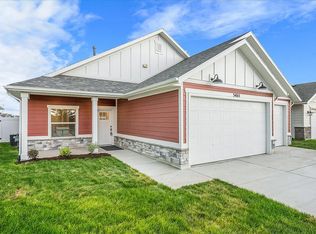 3465 Sophie Ln, West Haven, UT 84401