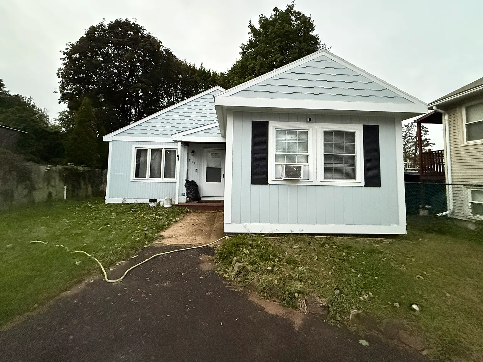 2 bed, 875 sqft, $2,050 — Photo 1