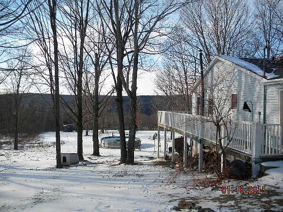 4th image of 132 Higgins Rd