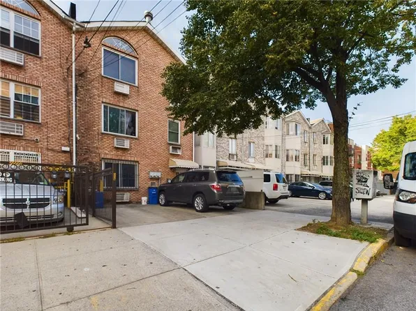 2073 Daly Avenue, Bronx, NY 10460