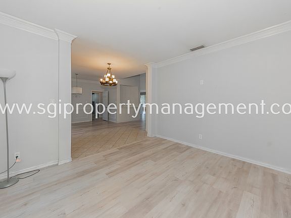 05_Lux1HazPro42_mls_10102025
