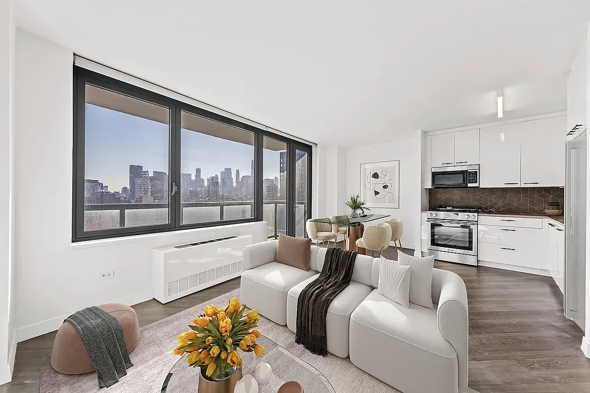 250 East Houston Street 11D