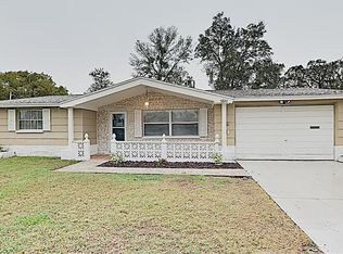 5826 Appletree Rd, Holiday, FL 34690