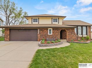 2105 S 165th St, Omaha, NE 68130