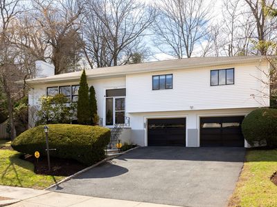 535 Clinton Rd, Brookline, MA, 02467