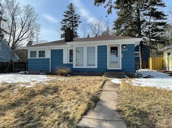 3209 E Superior St, Duluth, MN 55812