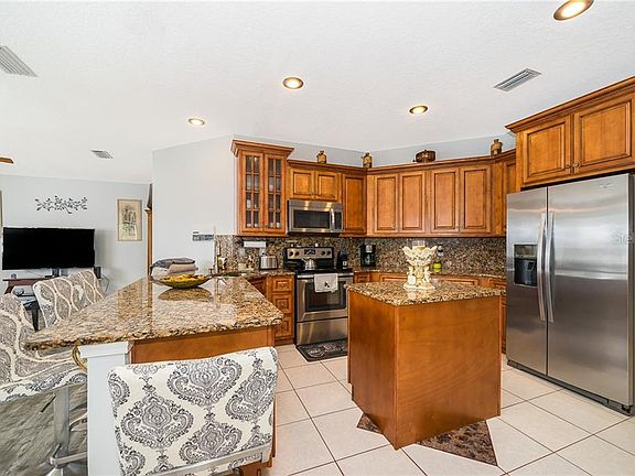 5th image of 2113 Coronet Ct