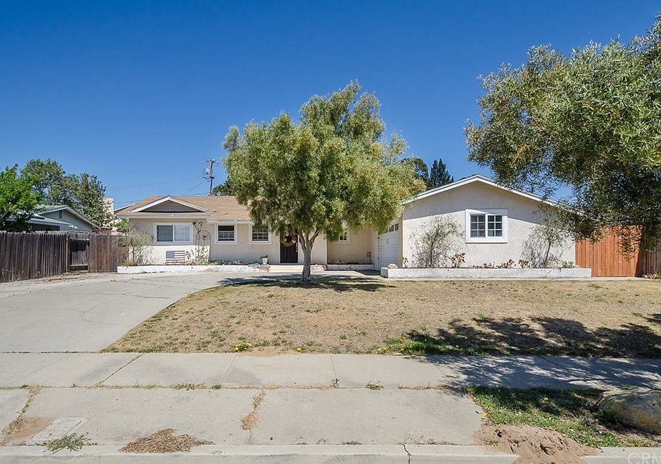 1st image of 4608 La Verne Ave