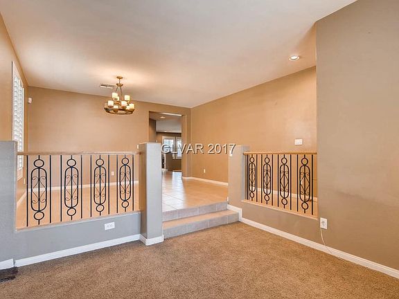 5th image of 23 Stunning Summit Ave