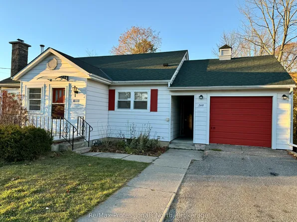 260 Isaac St, Gravenhurst, ON P1P 1G2