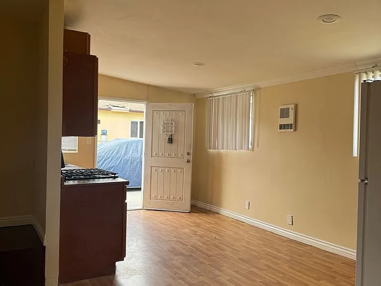 14823 Longworth Ave. — Photo 6