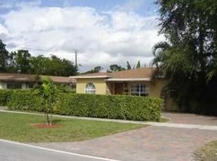 515 NE 139th St, North Miami, FL 33161