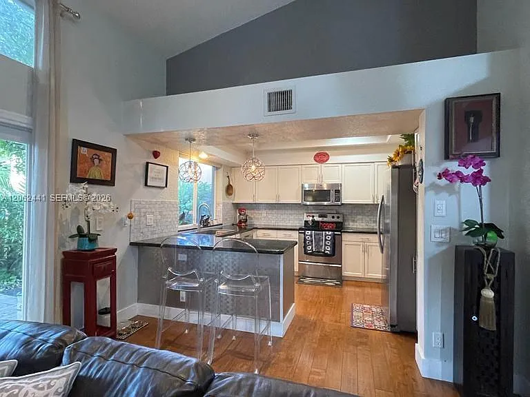 10157 NW 4th St — Photo 15