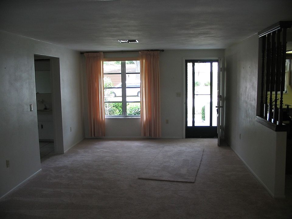 1st image of 4128 Riverwood Dr