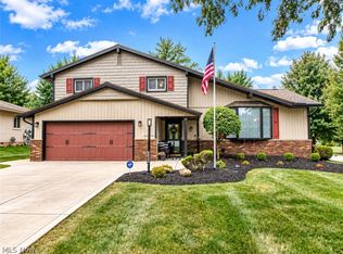 7820 Klein Dr, Middleburg Heights, OH 44130