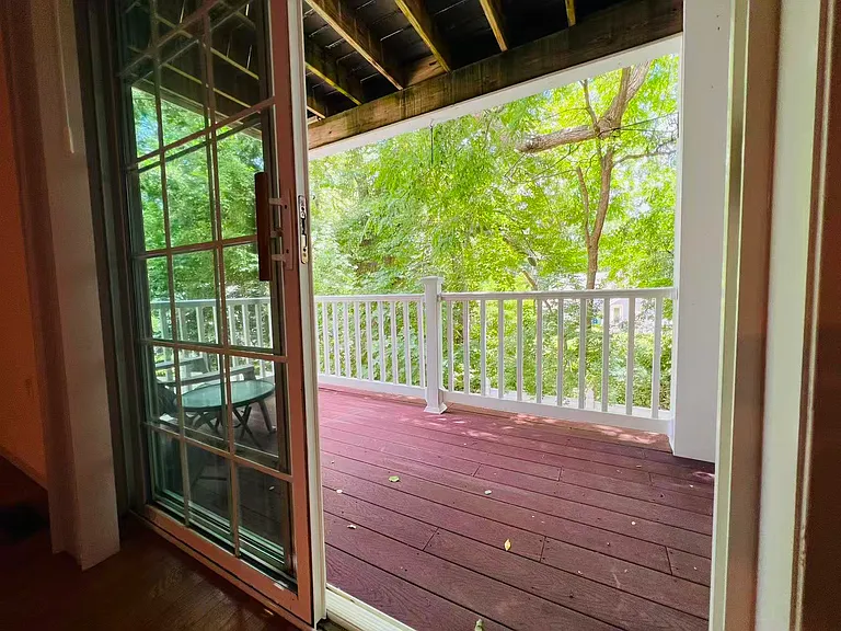 18 Dale St #8B — Photo 15