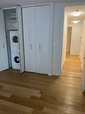 Rented by Solow Realty | media 37