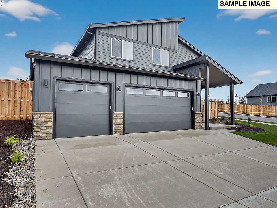 1st image of 2575 NE Justus Ave #22