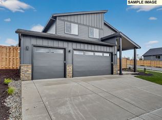 2575 NE Justus Ave #22, Estacada, OR 97023