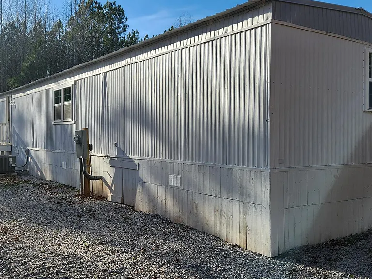 5522 State Highway 561 — Photo 25